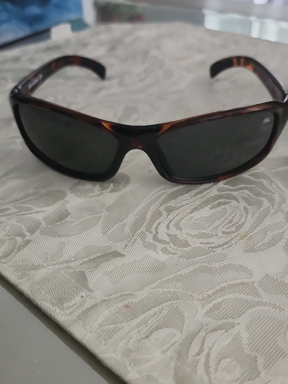 Bolle Fang Tortoise Sunglasses with Dark Lenses For Sport